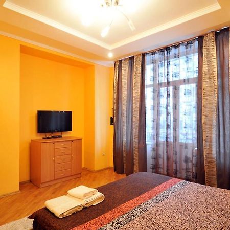 Отличная Квартира Рядом Золотыми Воротами Kiev Extérieur photo